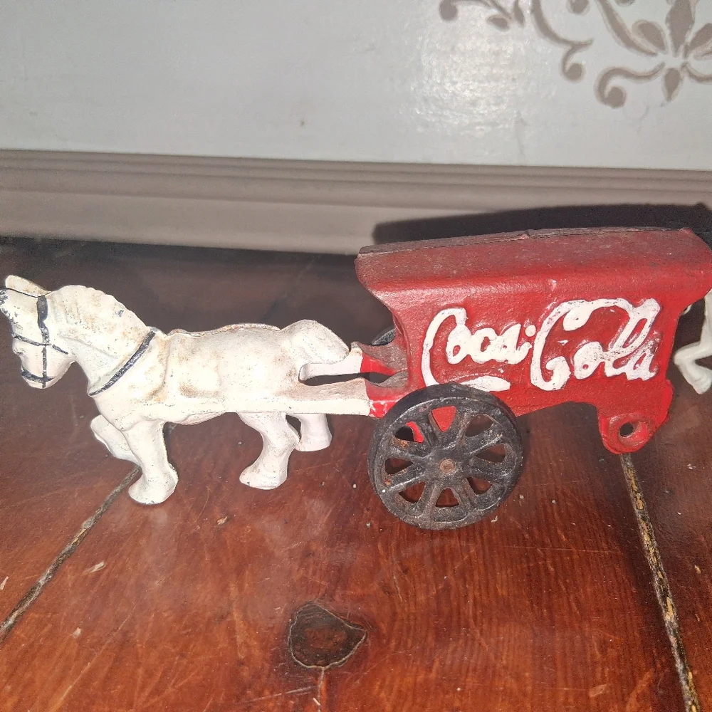 Coca-Cola Horse-Drawn Wagon & Fresh Milk Horse W/ Wagon Cast Iron Toys Vintage - Picture 2 of 9